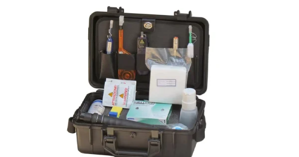 How to Clean Fiber Optic Cable: Methods, Tools & Best Practices